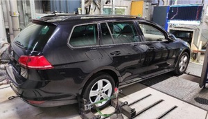 Figure from article: 1D model of a three-way...